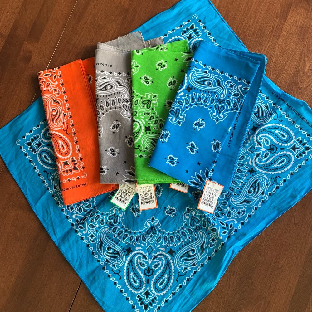 5 Bandanas - 4 NWT!